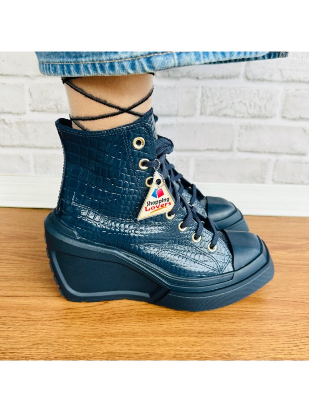 ⭐Chuck 70 De Luxe Wedge Platform Leather Sneakers Sz 6 Womens Shoes Blue A10037C - Picture 10 of 12